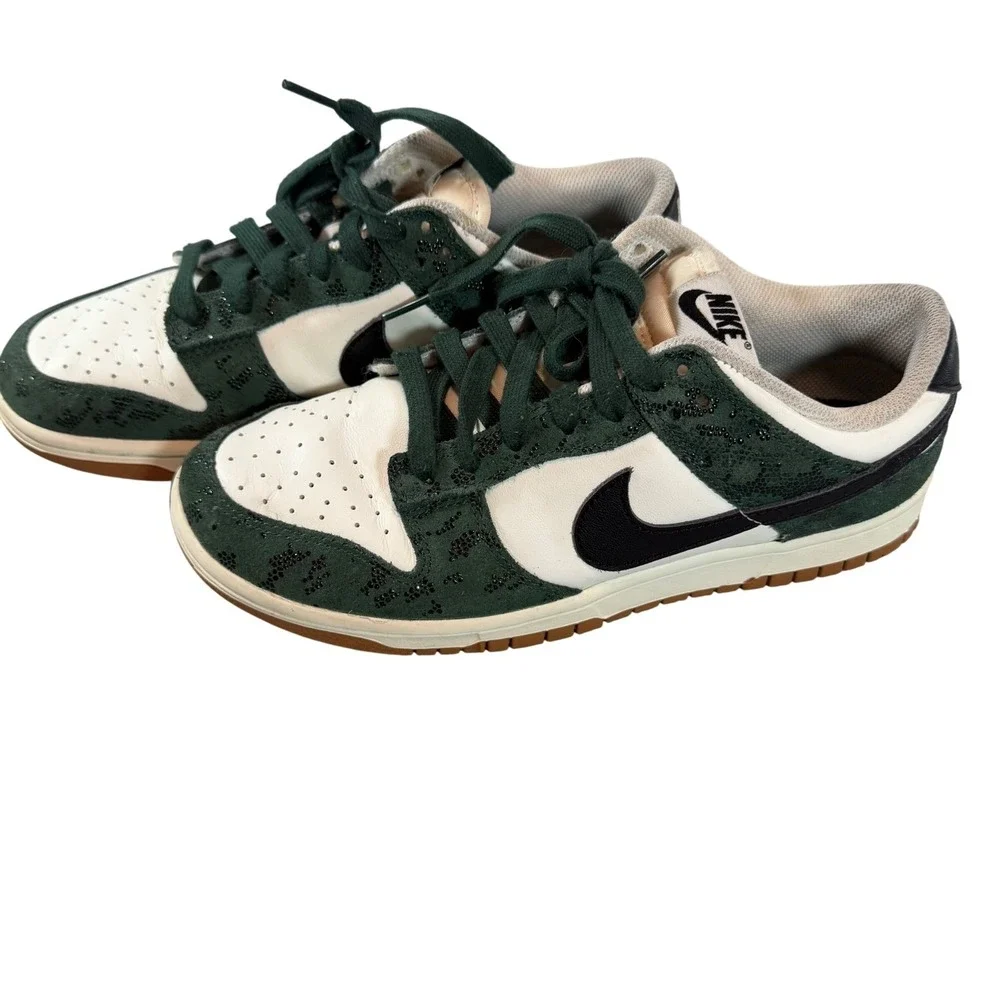 Nike Dunk Low Gorge Green White‎ Pattern Sneakers Womens 9.5